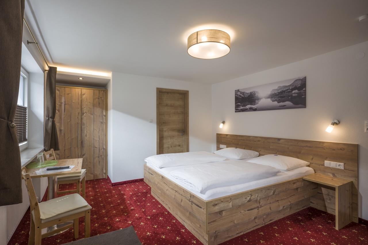 Garni Nill Hotel Schwendau Exterior photo